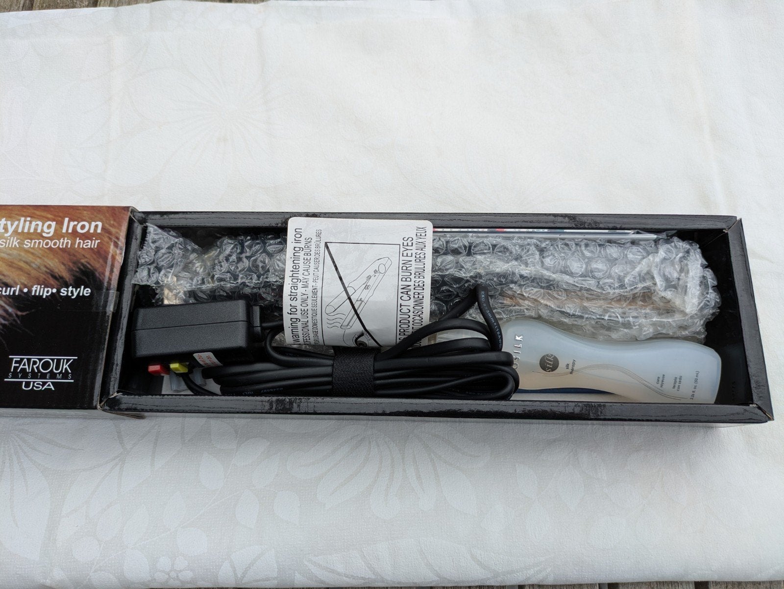 Ceramic hairstyling iron , stijltang. Nieuw, Ophalen