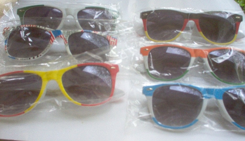 Lot de 1000 paires de lunettes de soleil coupe du monde, Enlèvement, Neuf, Lunettes