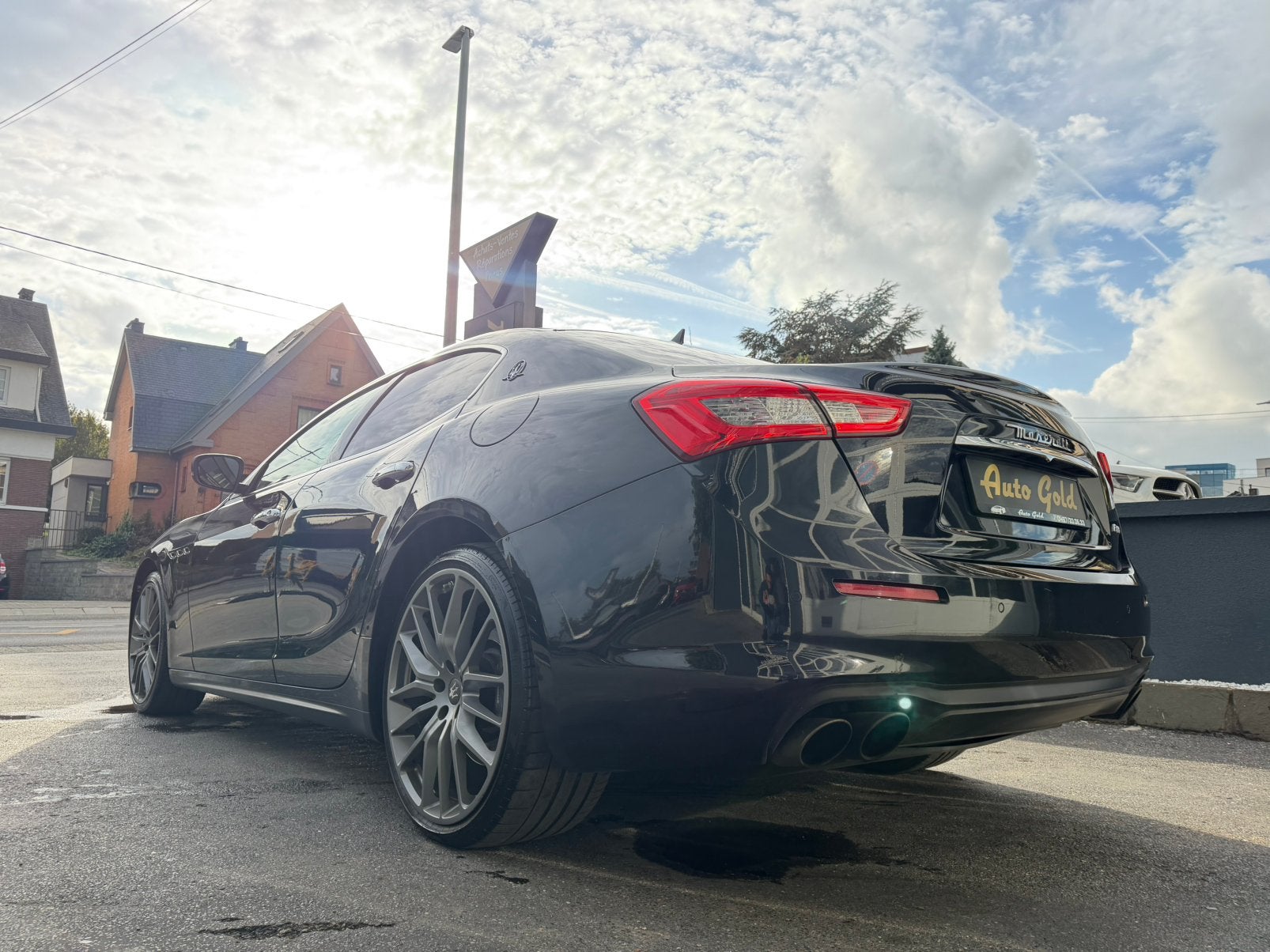 MASERATI GHIBLI SPORT LUXURY JANTES 21 MAGNIFIQUE !, Autos, Cuir, Achat, Euro 6, Entreprise
