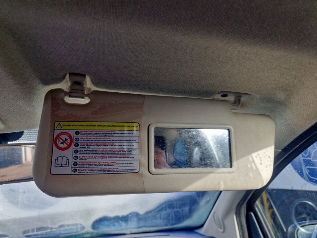 PARE-SOLEIL Ford Ka II (01-2008/05-2016), Henry-Ford-Straße  1
50735  Köln, DE, Ford-Werke GmbH, Kunden@ford.com, Ford