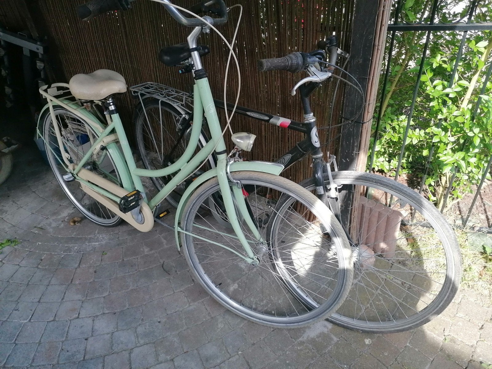 2 fietsen 30 euro., Ophalen