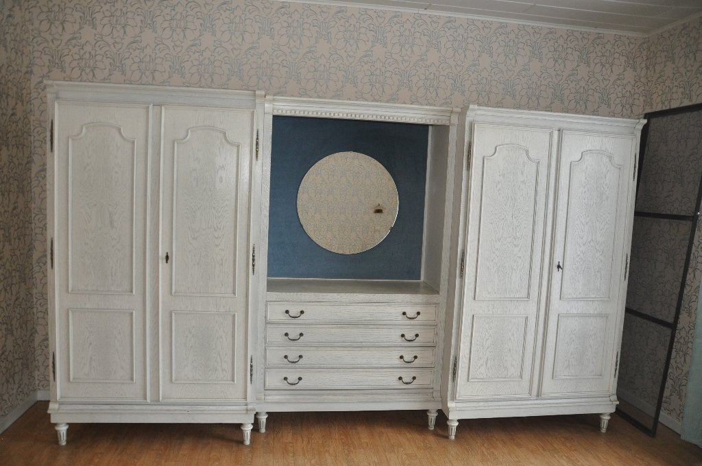 unité murale de chambre, 300 cm ou plus, Utilisé, Chêne, Avec tablette(s)