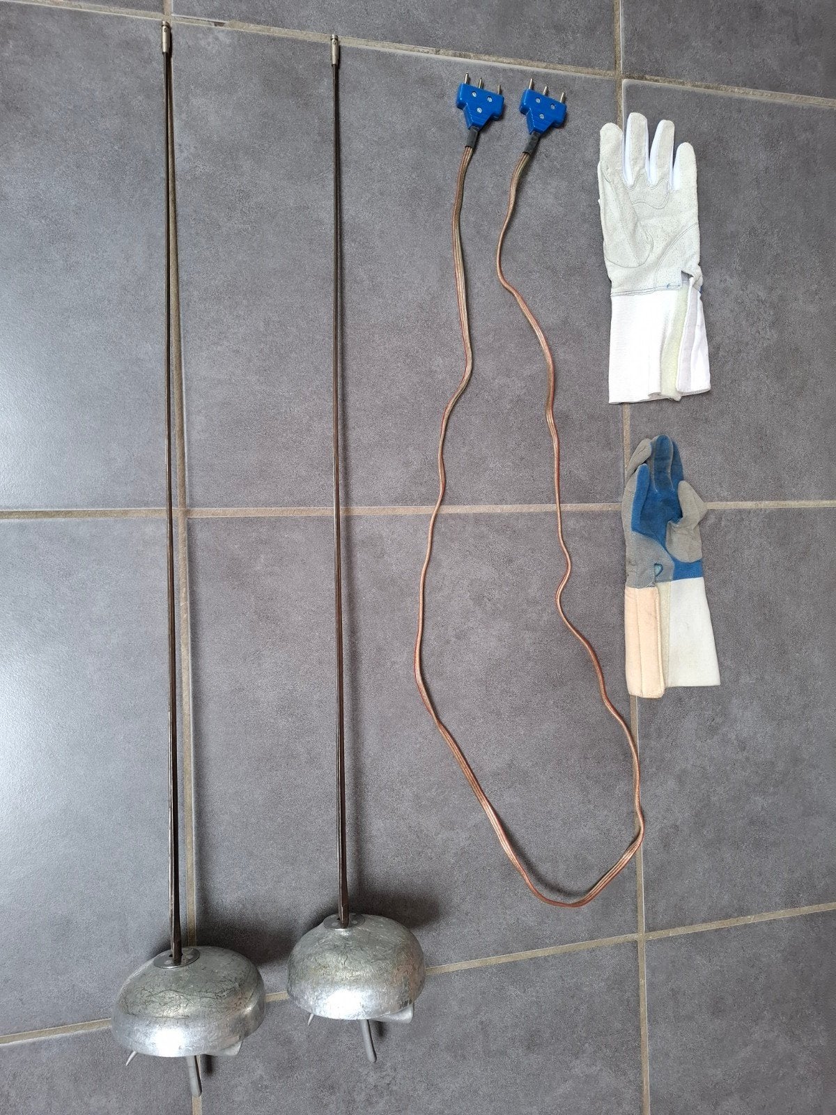 Equipment d'escrim, Epée, Fil, Gant, Enlèvement ou Envoi