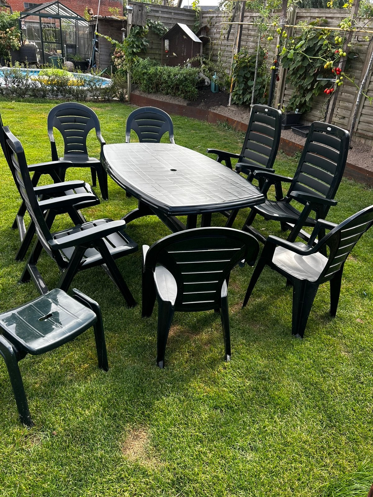 Tuinmeubelen, Ophalen, Zo goed als nieuw