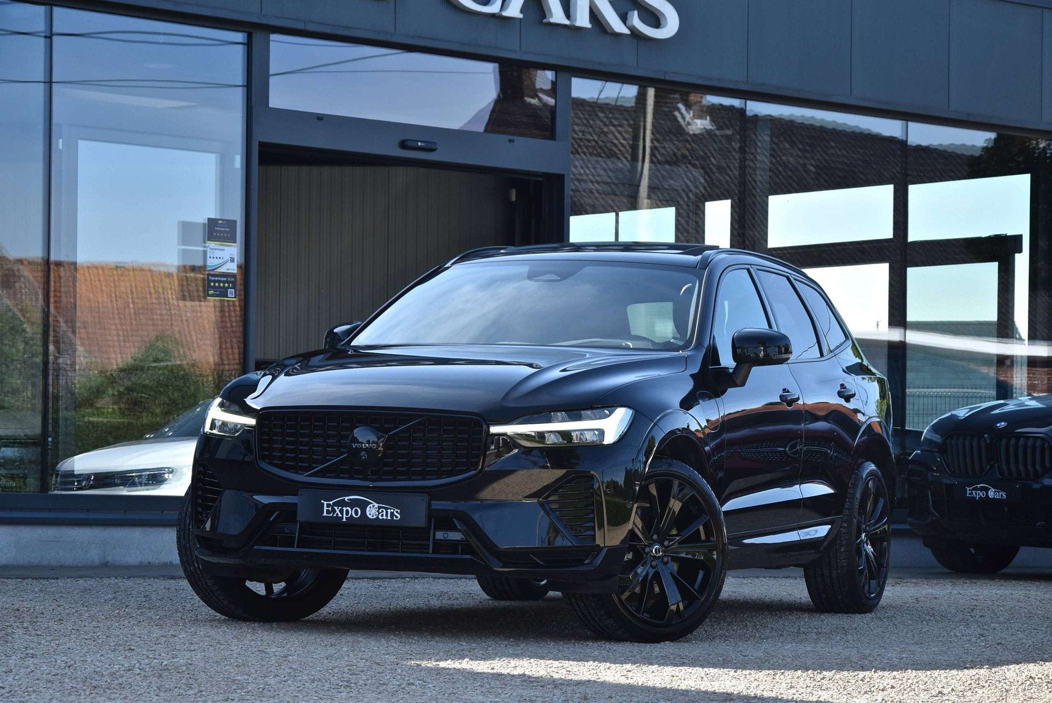 Volvo XC60 XC60 2.0 T6 PHEV AWD Ultra Black Edition (257kW)*, Auto's, Automaat, Gebruikt, Zwart, 1969 cc