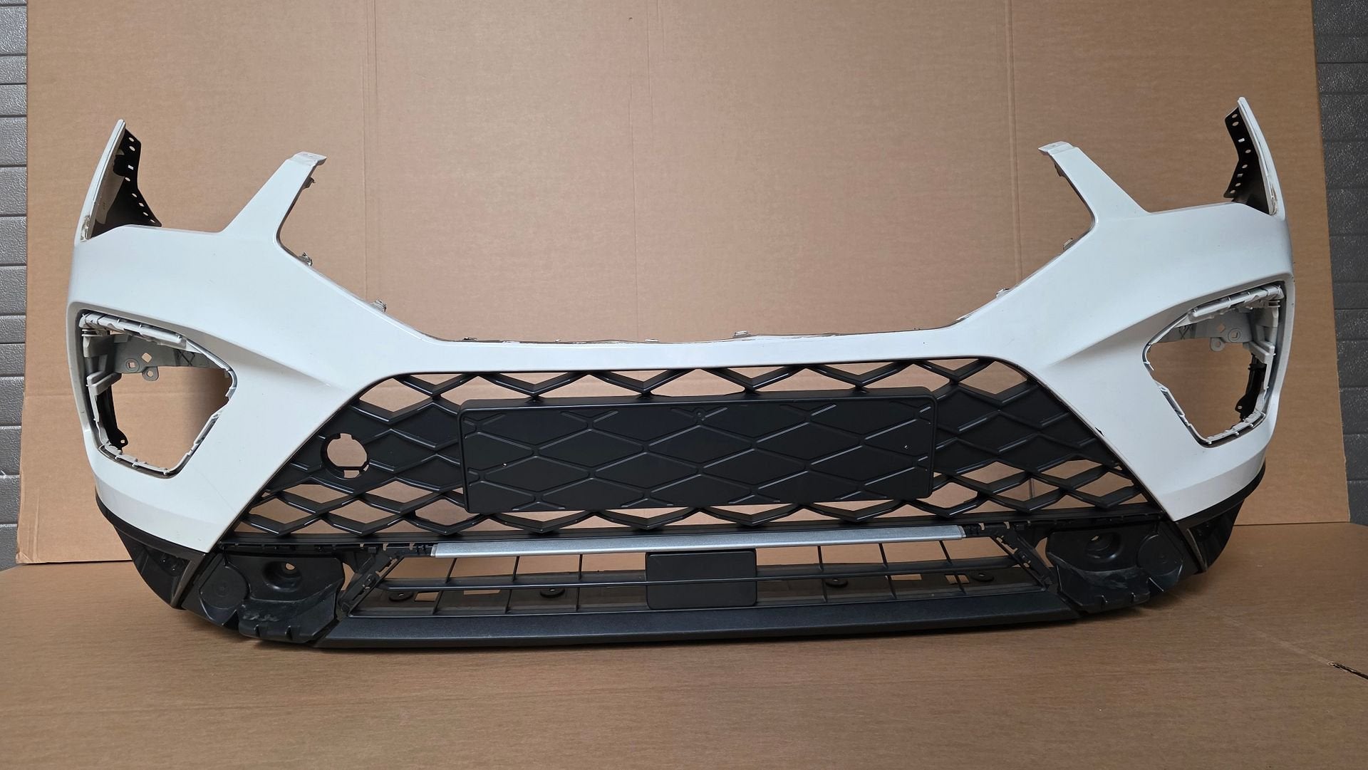 Voorbumper Seat Ateca 575 FR FACELIFT 6xPDC 575807221T, Auto-onderdelen, Gebruikt, -, Voor, Ophalen of Verzenden