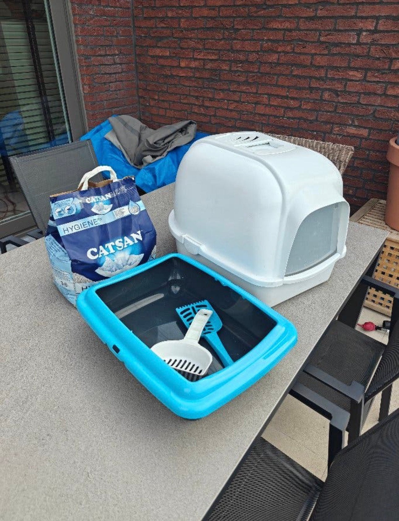 Kattenbak + kattenbakvulling, Dieren en Toebehoren, Ophalen, Zo goed als nieuw, Open