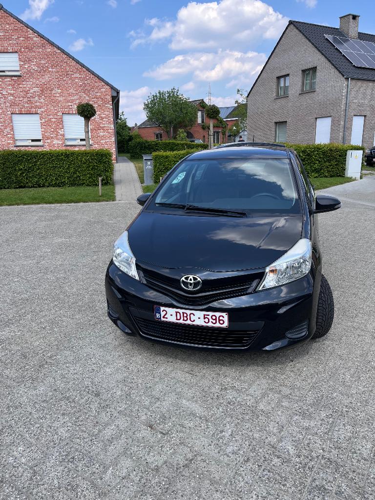 Toyota Yaris 2014, Auto's, Toyota, Particulier, Yaris, ABS, Airbags, Centrale vergrendeling, Elektrische buitenspiegels, Elektrische ramen