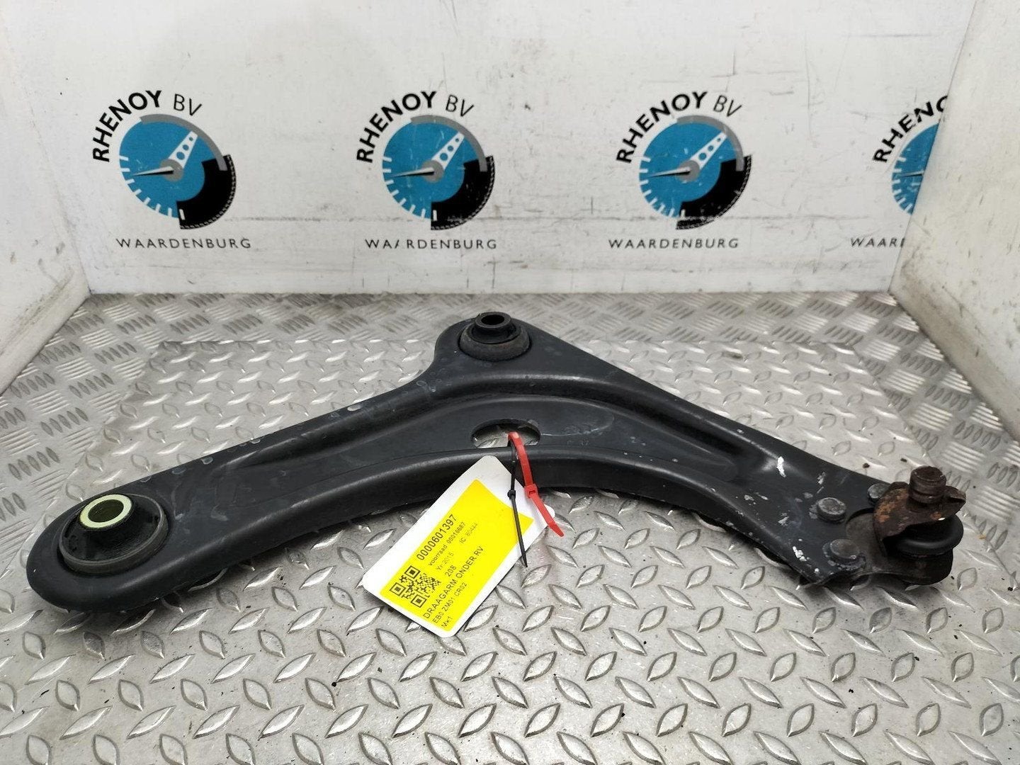 PEUGEOT 208 1.0 PureTech Access  DRAAGARM ONDER RV 2015, Autos : Pièces & Accessoires, Enlèvement ou Envoi, Utilisé, Stiba membre