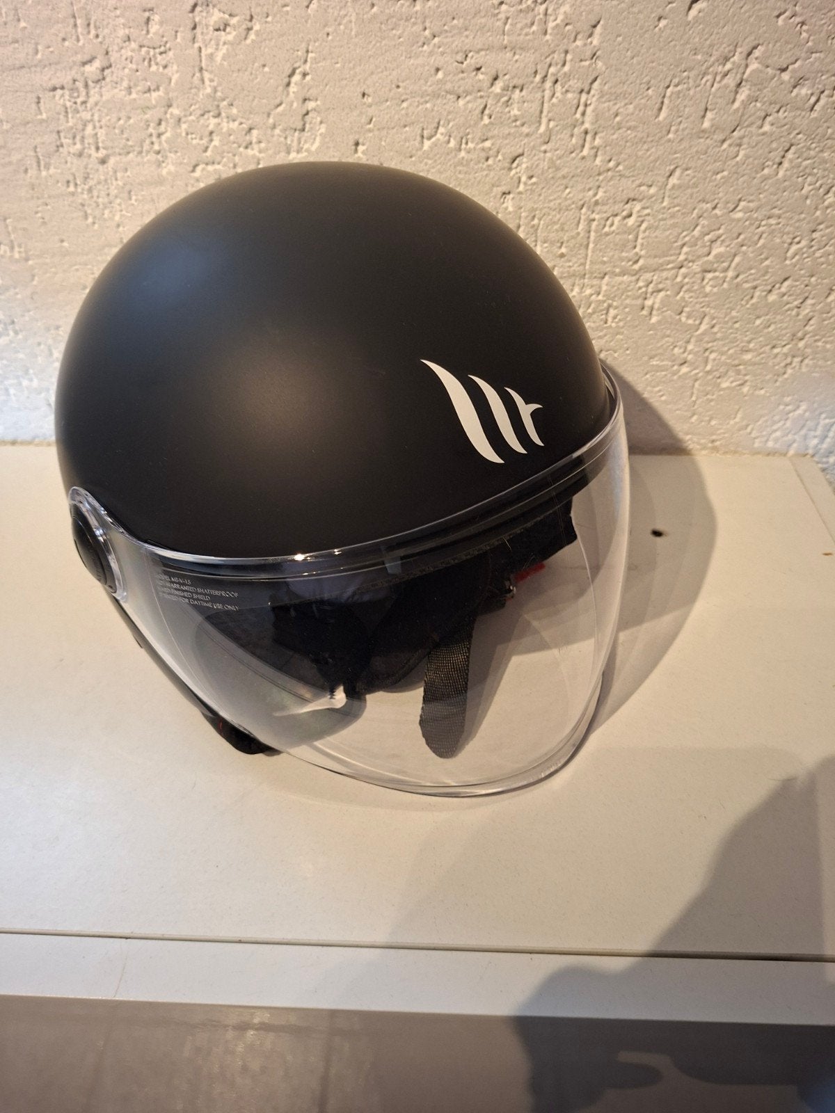 helm merk mit maat M, Ophalen, M