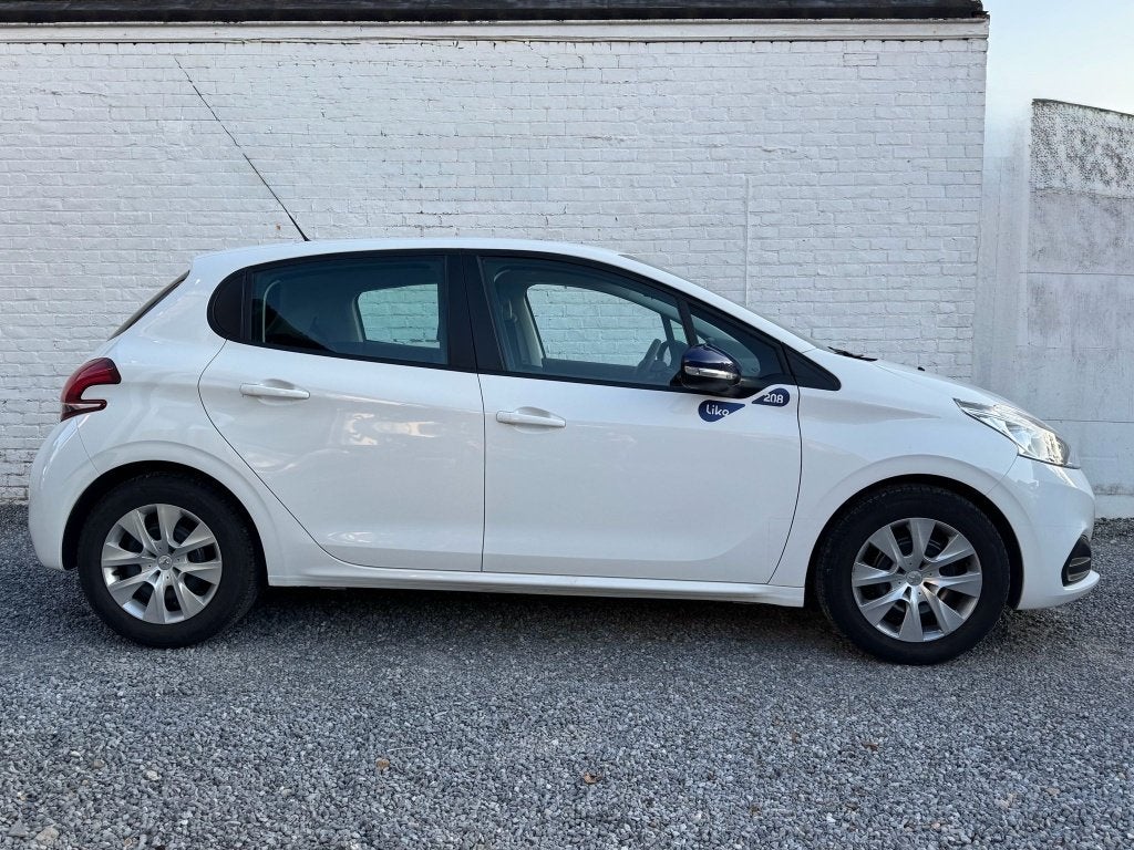 Peugeot 208 1.2i * 15.500km ! * AIRCO * 5 DEURS, Achat, 50 kW, Euro 6, Entreprise