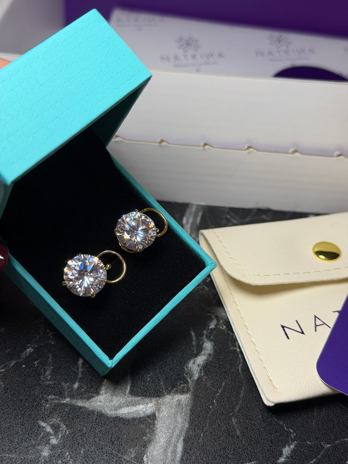 Natkina oorbellen met premium zirkonia – 12 mm – verguld, Handtassen en Accessoires, Ophalen, Zo goed als nieuw, Goud, Zilver