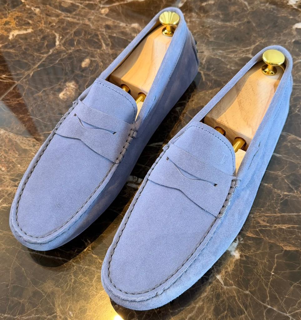 Tod's Gommino Loafers Driving Shoes Ferrari Edition maat 43, Kleding | Heren, Schoenen, Blauw, Ophalen of Verzenden, Zo goed als nieuw