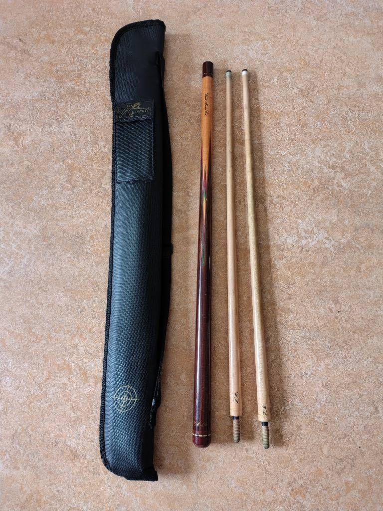 BILJART KEU WORLD MASTER CUE, Ophalen of Verzenden, Zo goed als nieuw, Overige typen