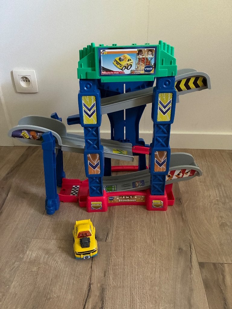Vtech toet toet 4-in 1 stuntbaan, Enlèvement, Comme neuf, 2 à 4 ans