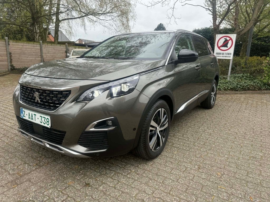 Peugeot 5008 1.2 PureTech Allure *12 maanden garantie*, Autos, Peugeot, Cuir, Essai à domicile, Euro 6, Entreprise