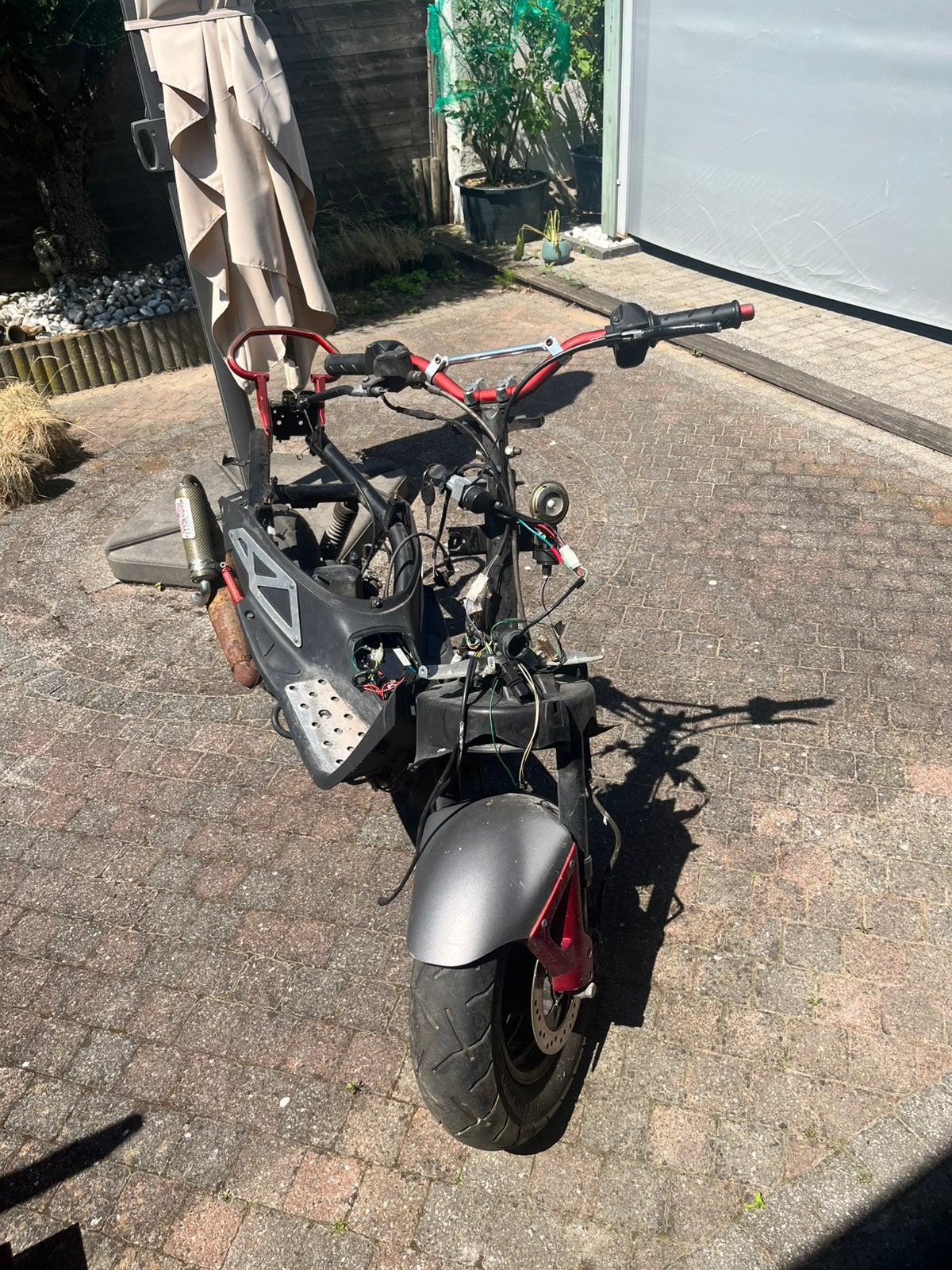 Peugeot tkr project, Enlèvement