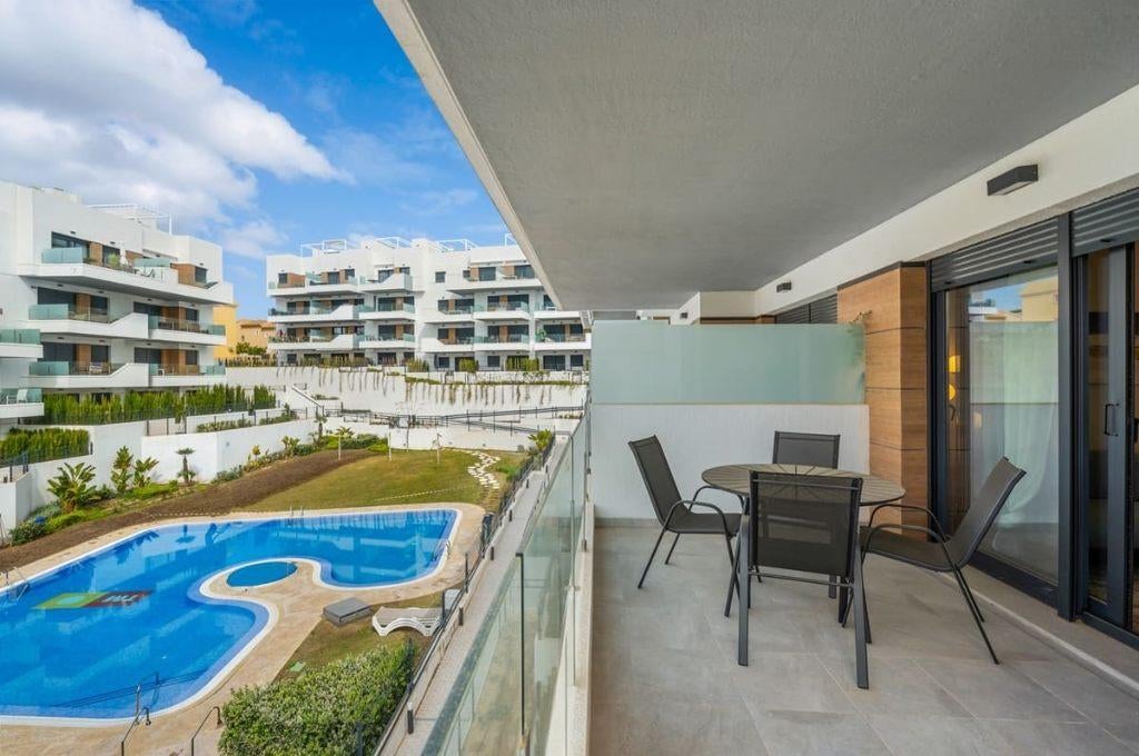 Recente modern appartement in Las Filipinas/Villamartin, Immo, Spanje, 82 m², Las Filipinas/Villamartin, 2 kamers