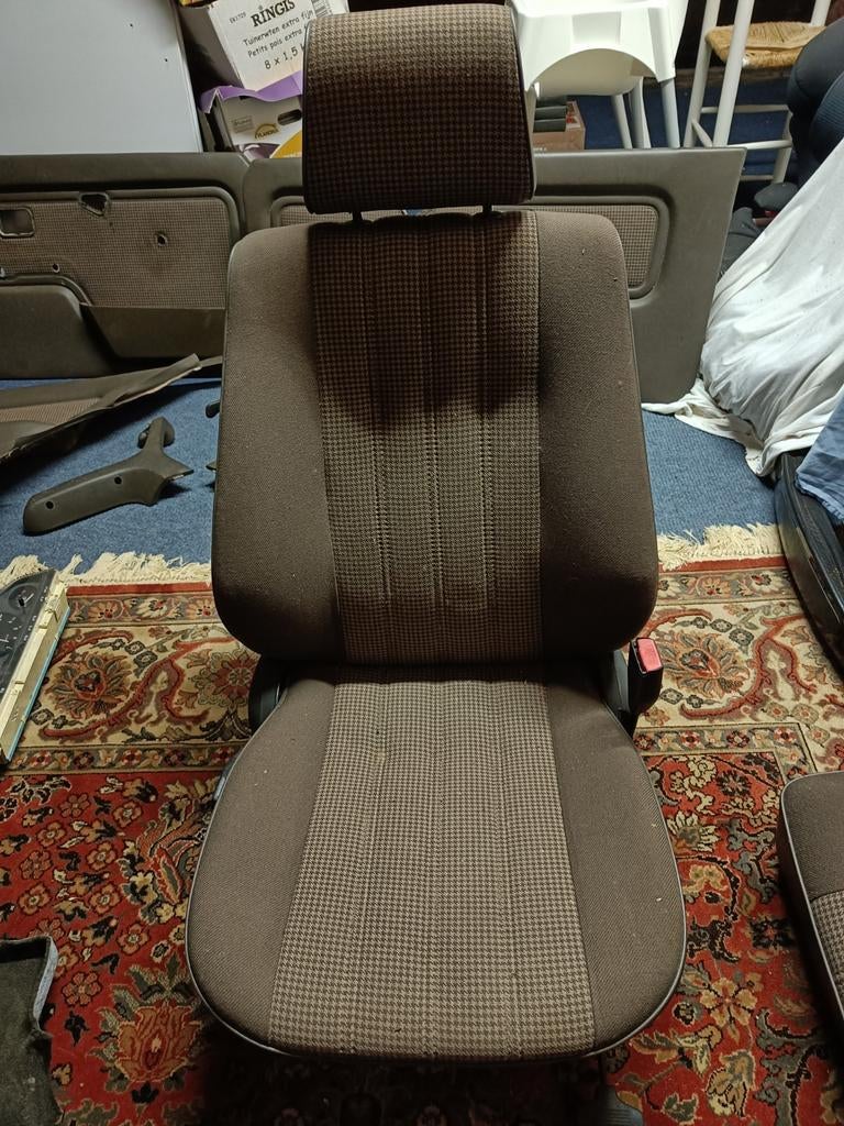 Bmw e30 interieur 2 deurs compleet hahnentritt bruin, Ophalen, BMW