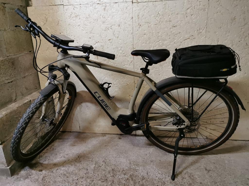 E-bike Cube Kathmandu cross Pro, Ophalen, Zo goed als nieuw, Heren, Overige merken