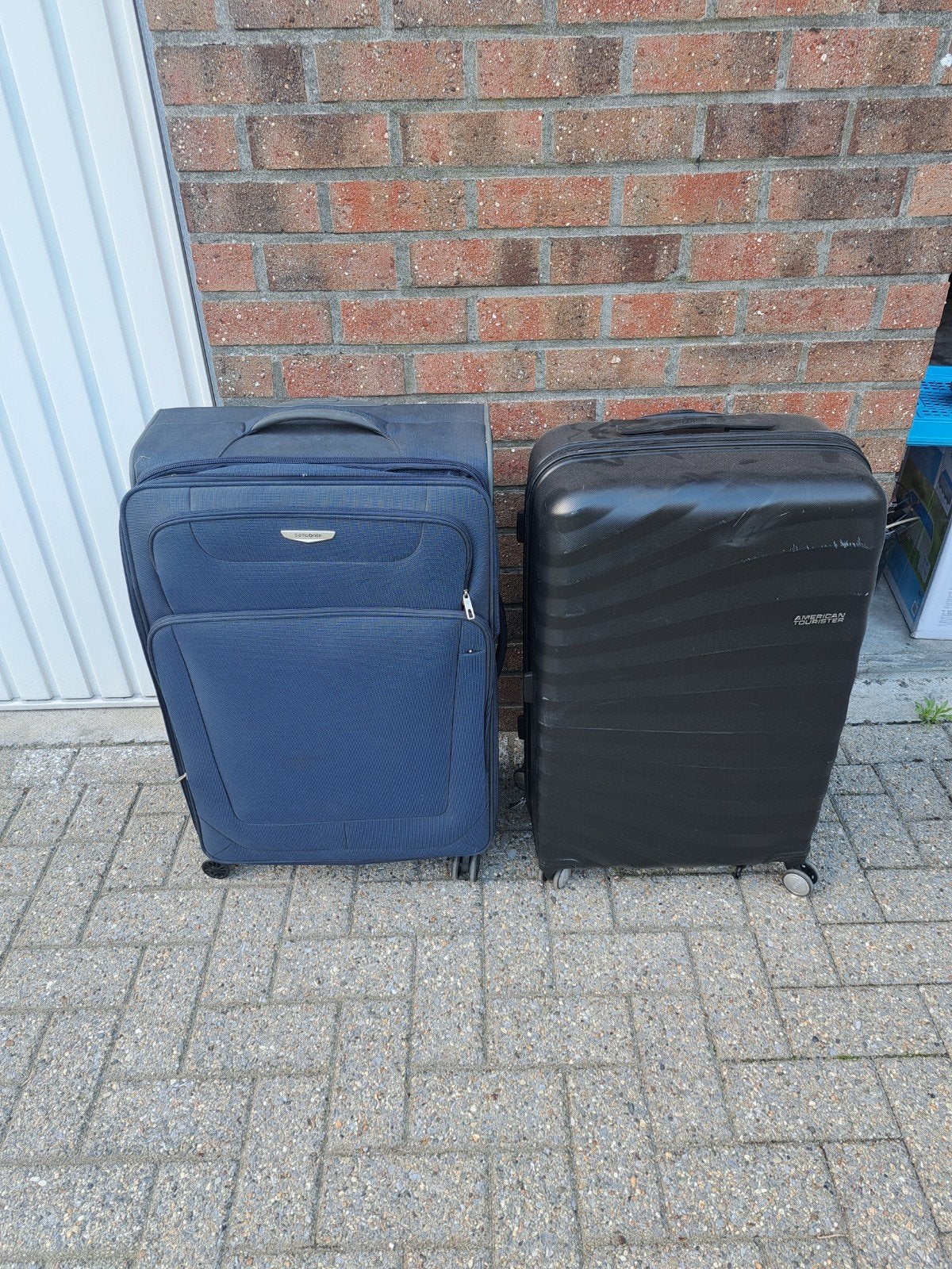 2 reiskoffers, Handtassen en Accessoires, Koffers, Ophalen, Zo goed als nieuw, Wieltjes