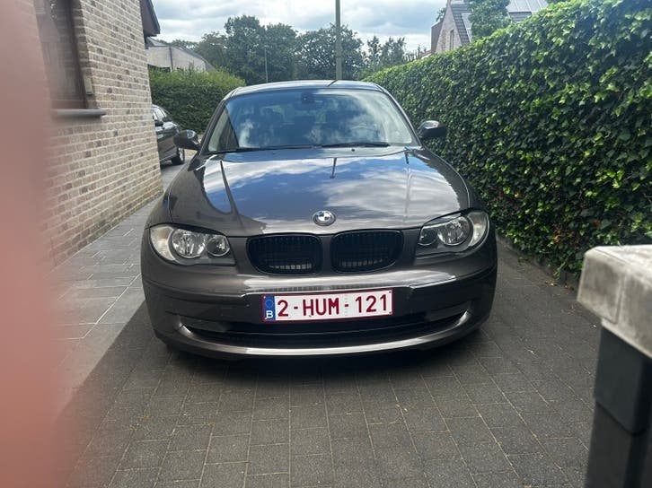 Bmw 1 serie, Autos, BMW, Particulier, Série 1, ABS, Régulateur de distance, Airbags, Air conditionné, Cruise Control, Rétroviseurs électriques