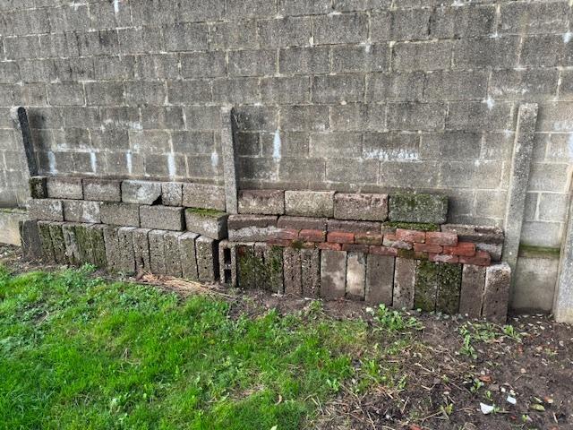 40 Betonblokken, Doe-het-zelf en Bouw, Metselstenen, Ophalen