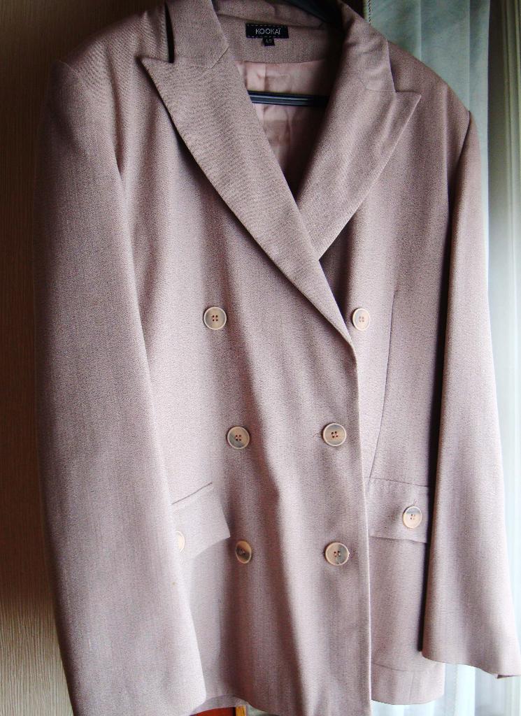 nouveau tailleur- blazer + pantalon - gilet - T 42/44, Vêtements | Femmes, Gris, Enlèvement ou Envoi, Kookai, Costume ou Complet