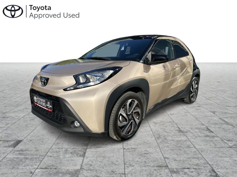 Toyota Aygo X 1.0 BENZ CVT AIR-PULSE + TECH PACK, Achat, 998 cm³, Euro 6, Beige