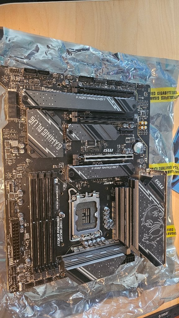 MSI Z790 Gaming Plus Wifi, Ophalen, LGA 1700, Zo goed als nieuw, ATX