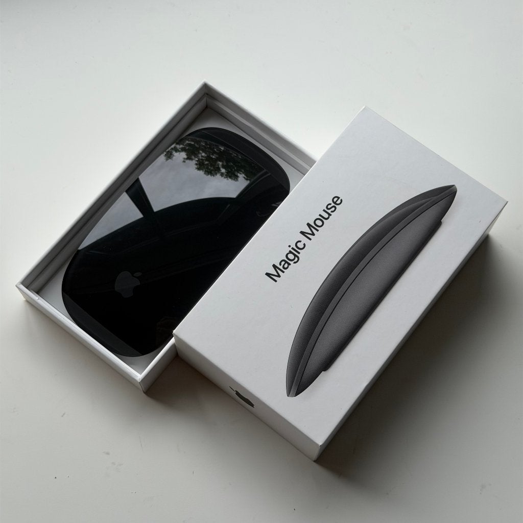 Apple Magic Mouse 2 - Zwart - Nieuw, Computers en Software, Muizen, Muis, Nieuw, Ophalen of Verzenden, Draadloos