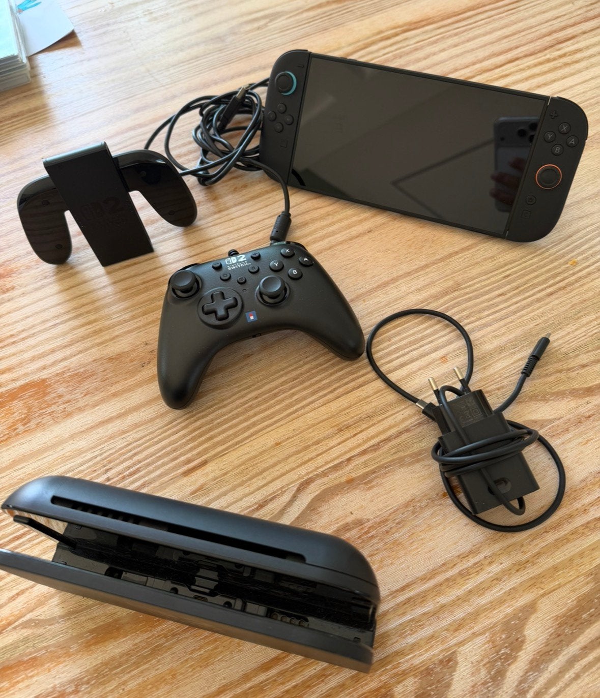 Nintendo Switch 2 + 2 manettes + 3 jeux, Consoles de jeu & Jeux vidéo, Enlèvement, Comme neuf