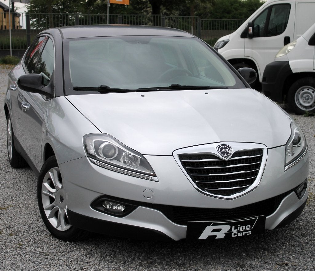 LANCIA DELTA 1.6  MULTIJET BOITE AUTO XENON CLIM CUIR JTS, Achat, USB, Entreprise, Noir