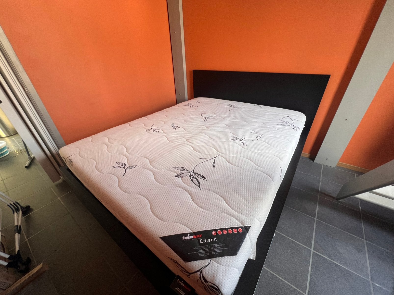 Lit 2 personnes complet, Maison & Meubles, Chambre à coucher | Lits, Comme neuf, Enlèvement, 200 cm, Deux personnes