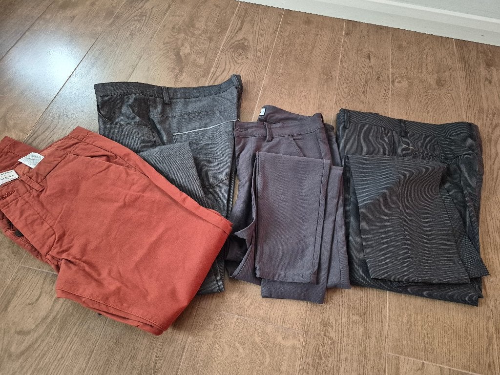Lot pantalons hommes, Kleding | Heren, Broeken en Pantalons, Ophalen of Verzenden, Zo goed als nieuw, Overige maten, Overige kleuren