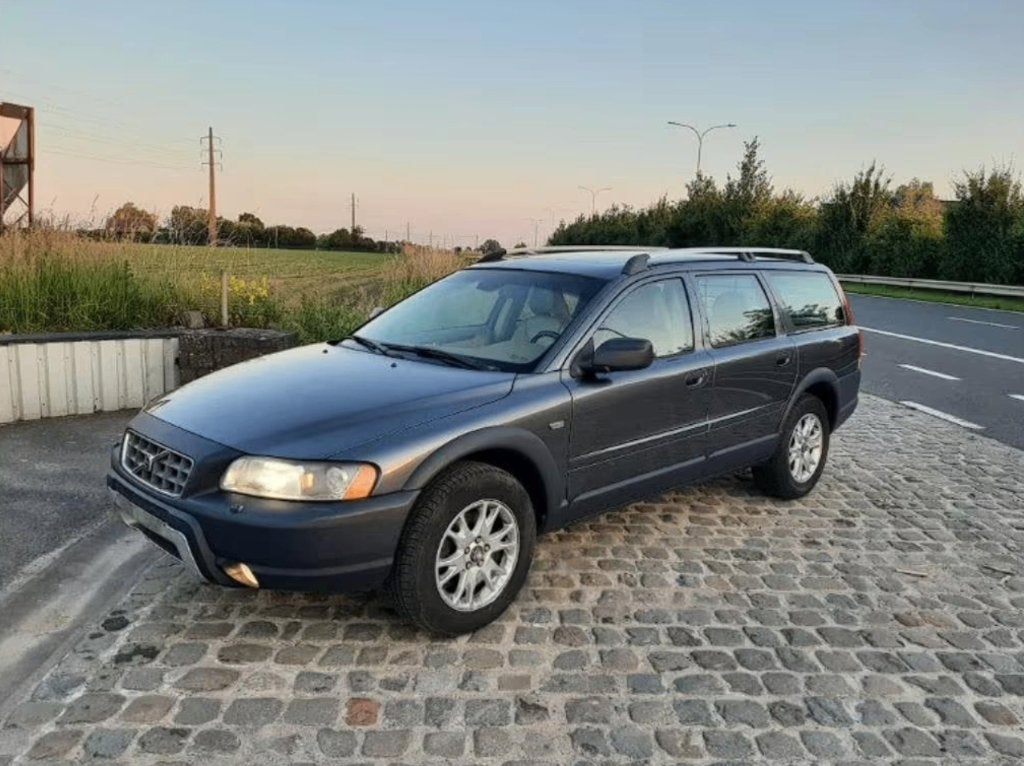 Volvo XC70 D5 4X4! 185PK (bouwjaar 2006) Cross Country, Auto's, Volvo, Automaat, 224 g/km, Blauw, XC70