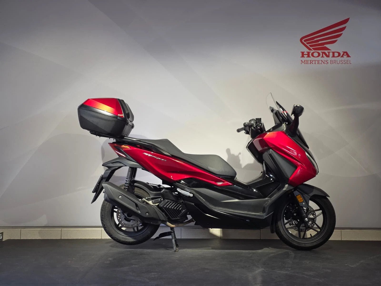 Honda FORZA 125 (bj 2024), 125 cc, Overig, Gebruikt, Bedrijf