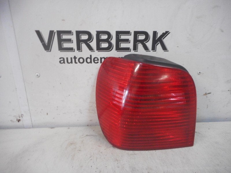 FEU ARRIÈRE GAUCHE Volkswagen Polo III (6N2), Autos : Pièces & Accessoires, Volkswagen, Volkswagen AG, Utilisé, Kundenbetreuung@volkswagen.de