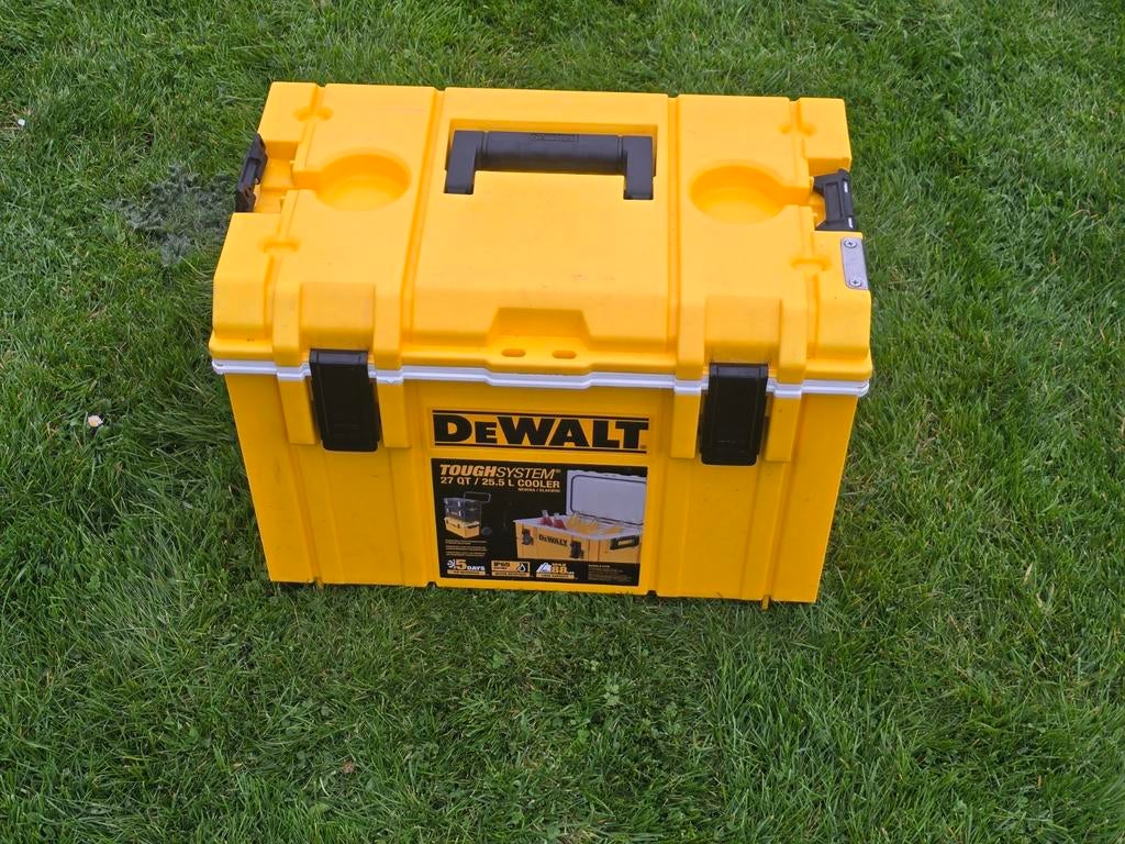 Glacière DeWalt ToughSystem 2.0 25,5 l, Bricolage & Construction, Boîtes à outils, Enlèvement