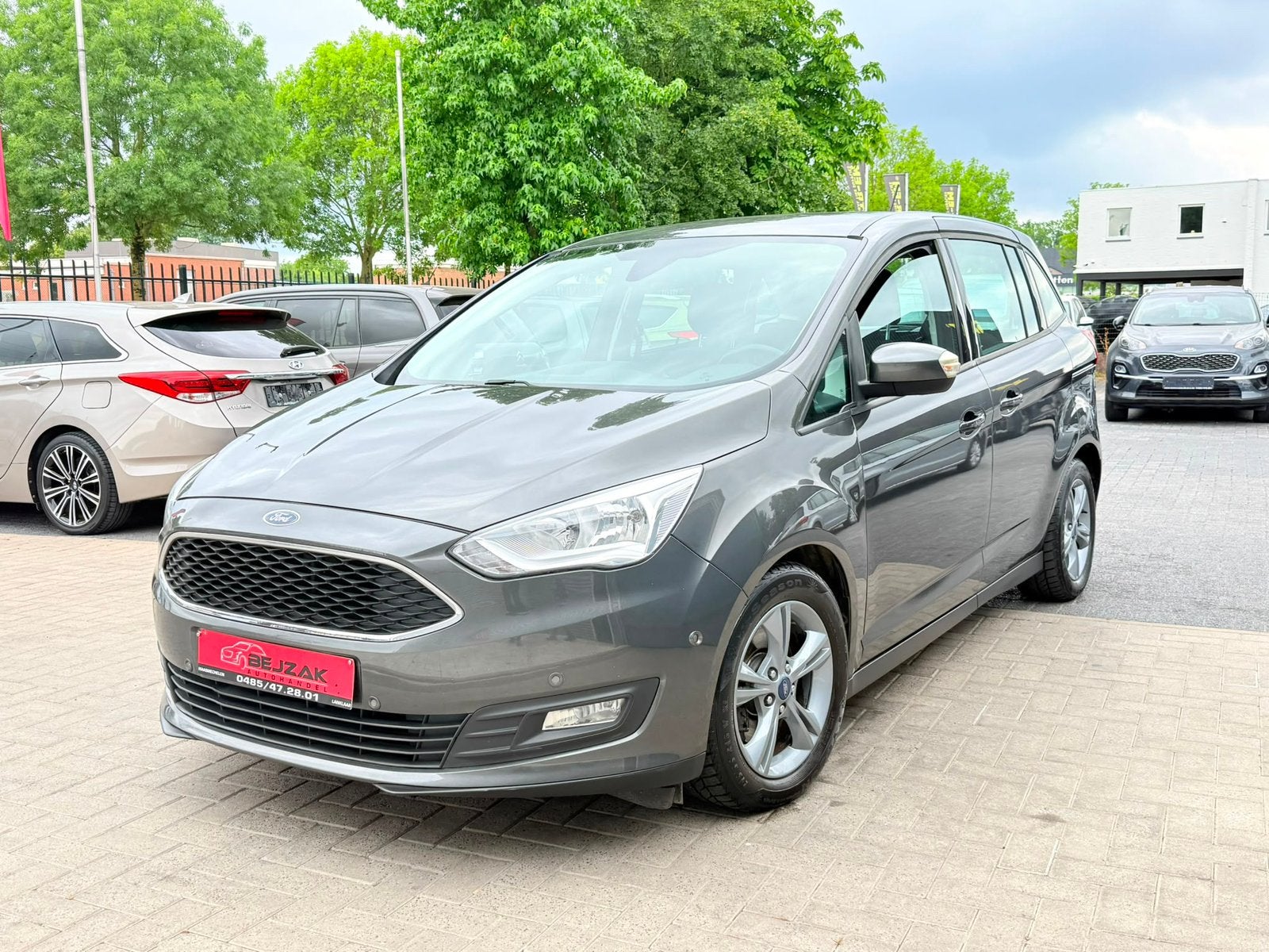 Ford Grand C-Max Titanium 1.5TDCi 1j garantie Euro6b, Auto's, Euro 6, Bedrijf, Te koop, C-Max