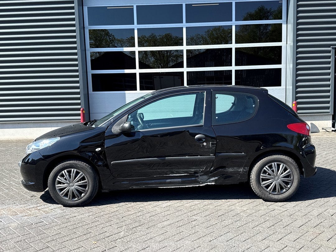 Peugeot 206 + 1.1 XR, trekhaak, Auto's, Voorwielaandrijving, Gebruikt, Bedrijf, 485 kg