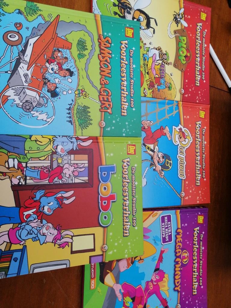 Kinderboeken studio 100, Ophalen