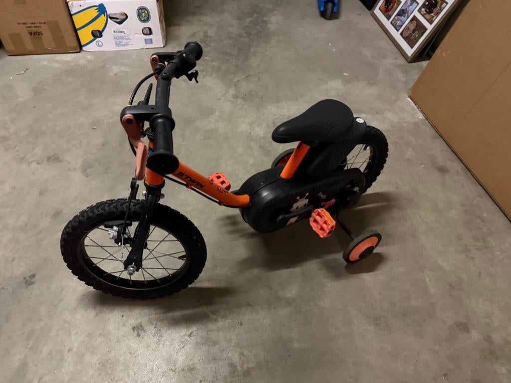 Kinderfiets B twin, Ophalen, Zo goed als nieuw