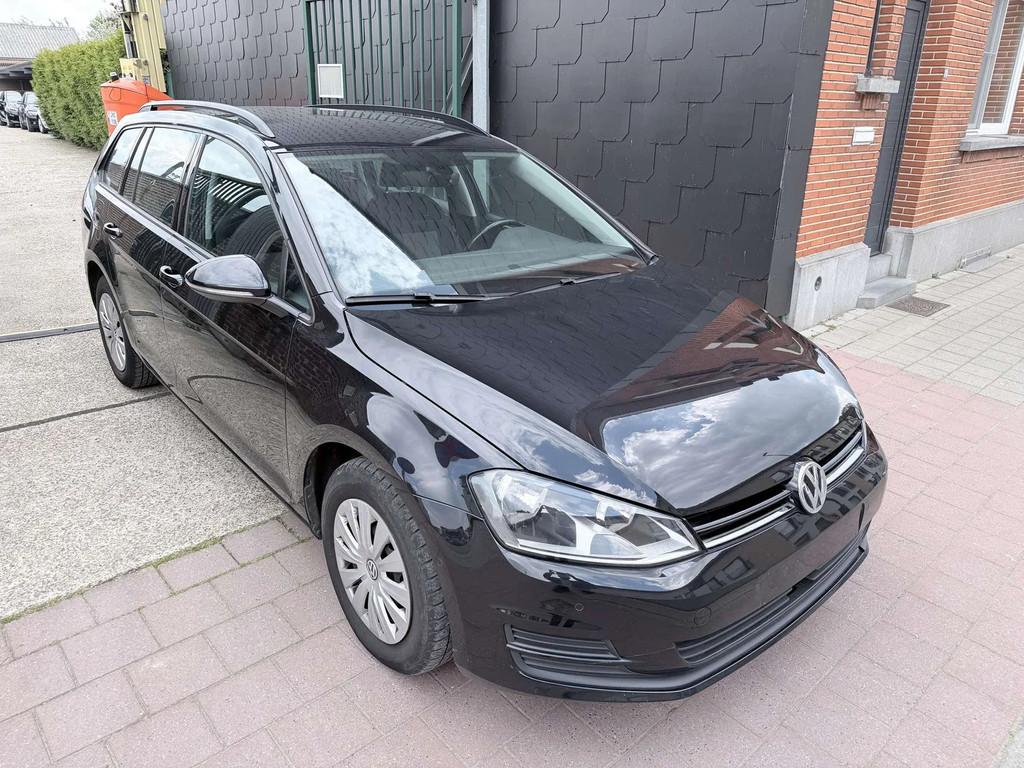 Volkswagen Golf Variant 1.6 TDI EDITION TRENDLINE (bj 2017), Auto's, Stof, Gebruikt, 4 cilinders, https://public.car-pass.be/vhr/986adcf9-bdbc-465a-b8f5-8486a9580084