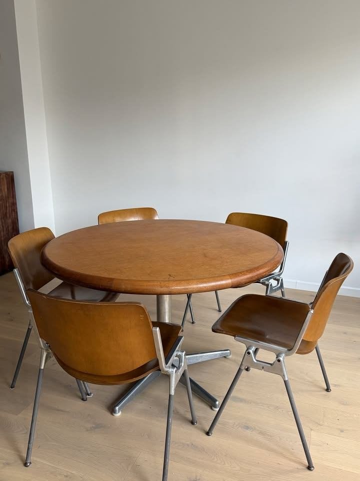 1965 Giancarlo Piretti for Castelli DSC tafel en stoelen (6), Mid century modern, Brun, Enlèvement, Bois