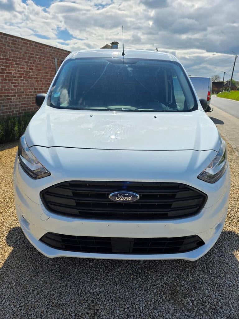 Ford Transit Connect 2022 – État impeccable, Autos, Achat, Entreprise, Diesel, Ford