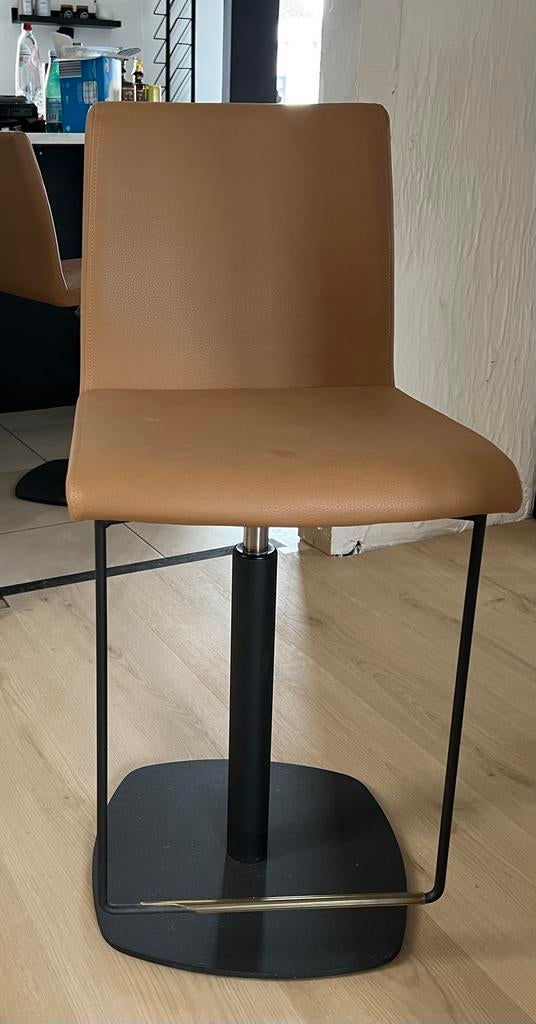 Chaises de bar . Cuir cognac, Enlèvement, Comme neuf, Cuir, Réglable en hauteur