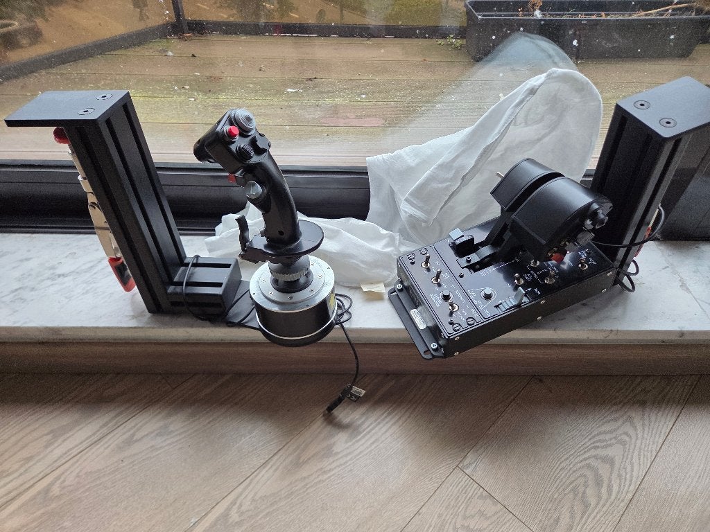 Thrustmaster HOTAS Warthog Joystick + Dual Throttle, Ophalen of Verzenden, Zo goed als nieuw, Thrustmaster