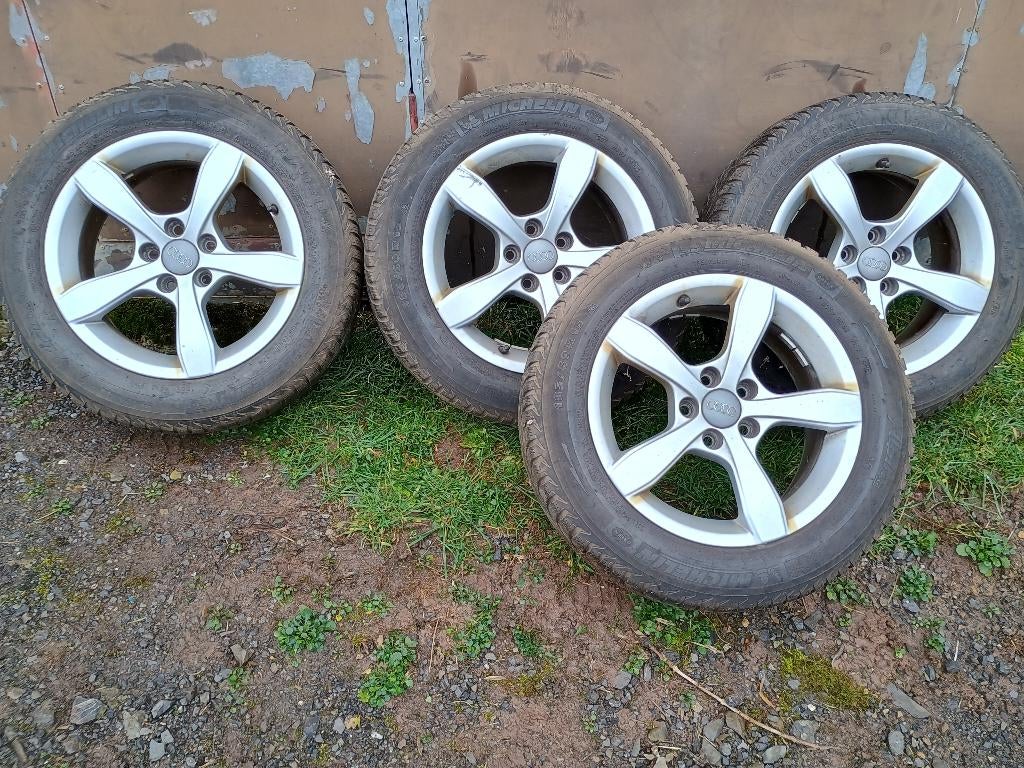 Roues Audi A1 à vendre, Autos : Pièces & Accessoires, Pneus & Jantes, 15 pouces, Pneus et Jantes, Véhicule de tourisme, Pneus été