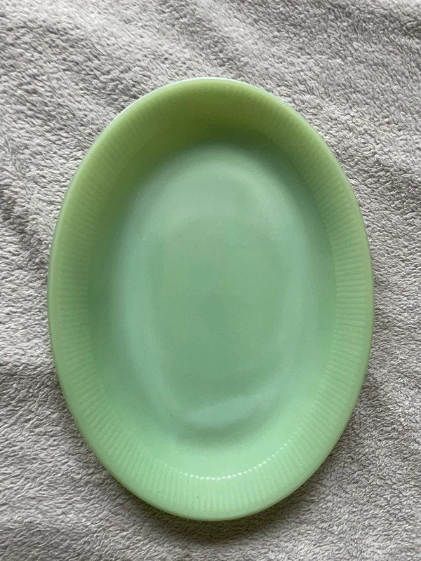 Plat Fire King vintage, Maison & Meubles, Cuisine | Vaisselle, Enlèvement ou Envoi, Verre, Utilisé, Balance ou Balances
